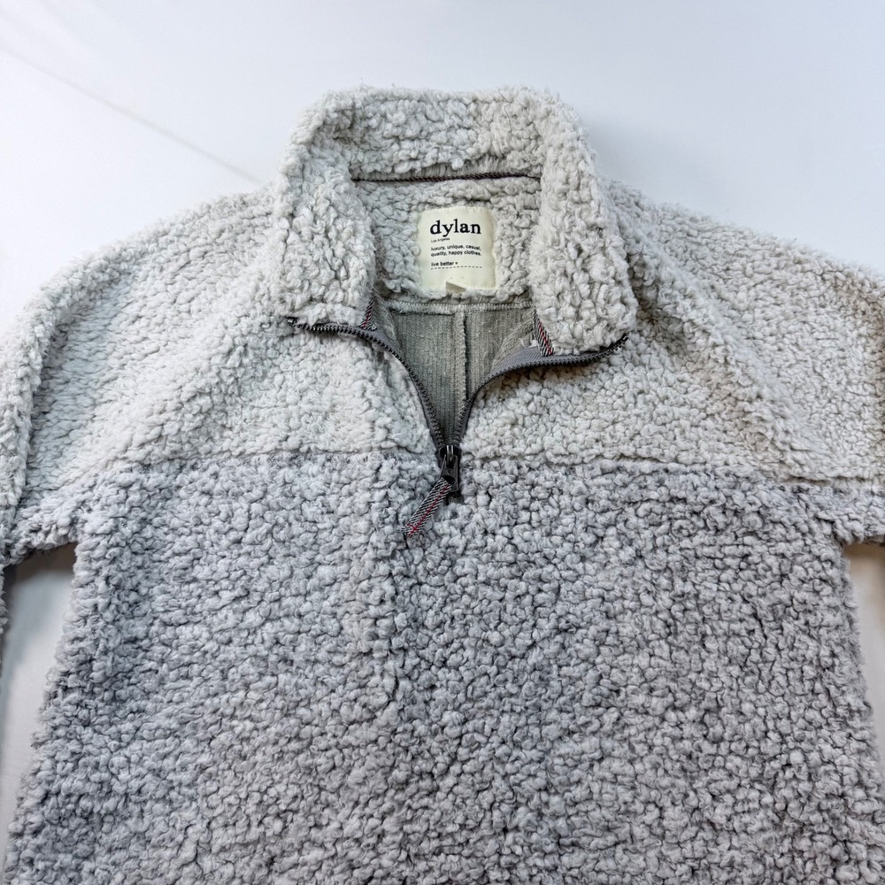 Dylan Los Angeles Sherpa Fleece Pullover Womens‎ M Gray 1/4 Zip Faux Fur Cozy